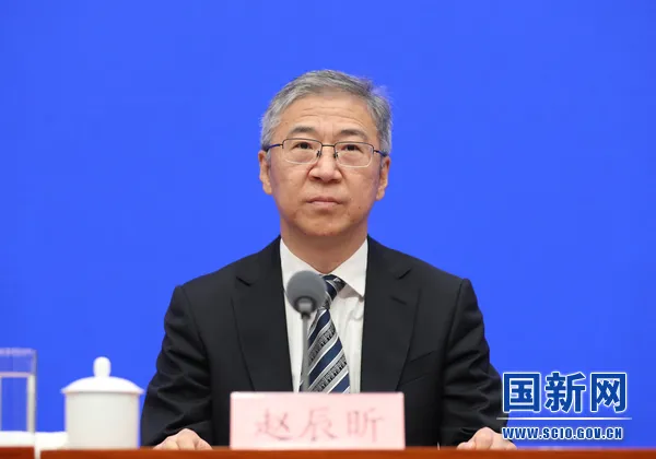 國務(wù)院政策例行吹風會：建筑企業(yè)資質(zhì)類別和等級壓減三分之一以上！